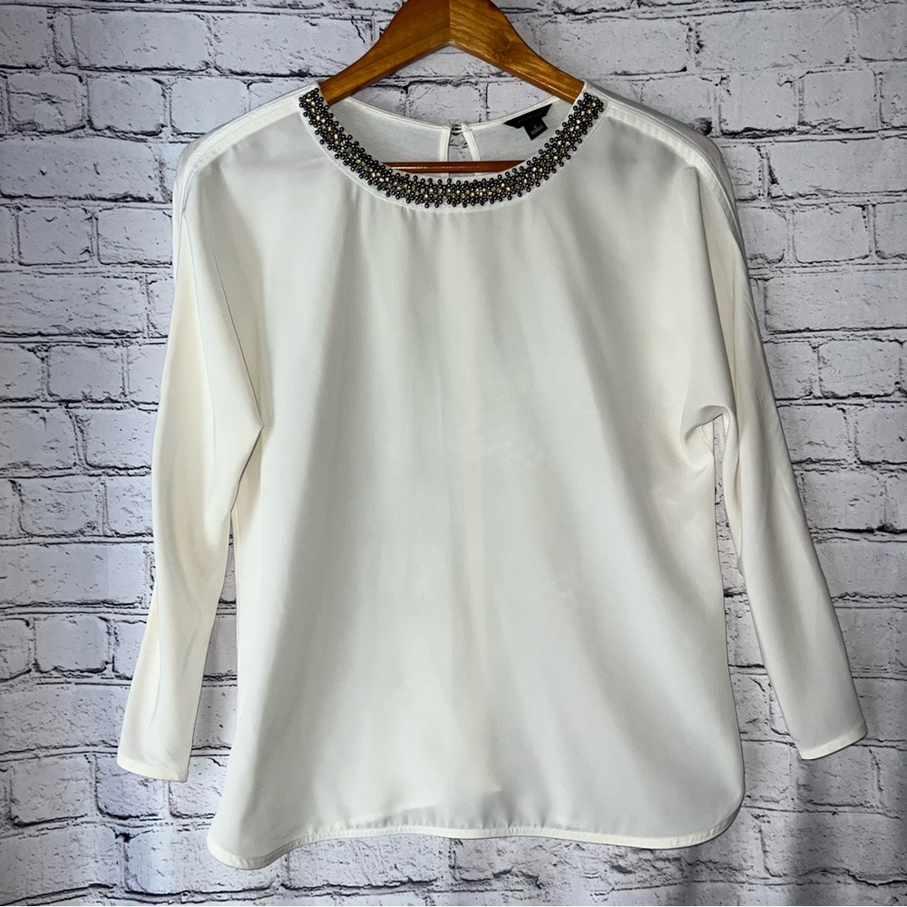 Ann Taylor Beaded Neckline Long Sleeve Cream Colored Blouse Size Small